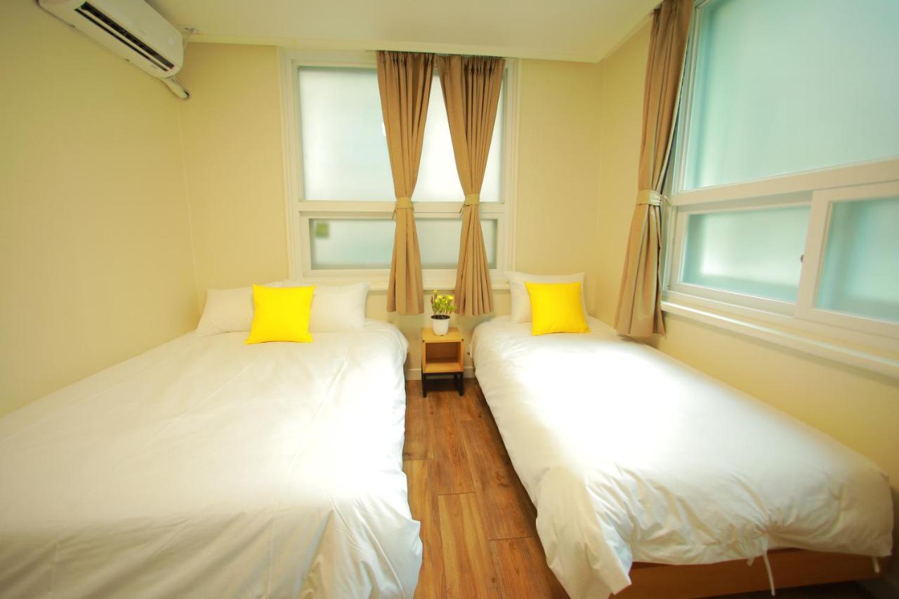 Slow Vibe Myeongdong Guest house