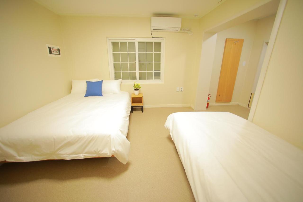 Slow Vibe Myeongdong Guest house