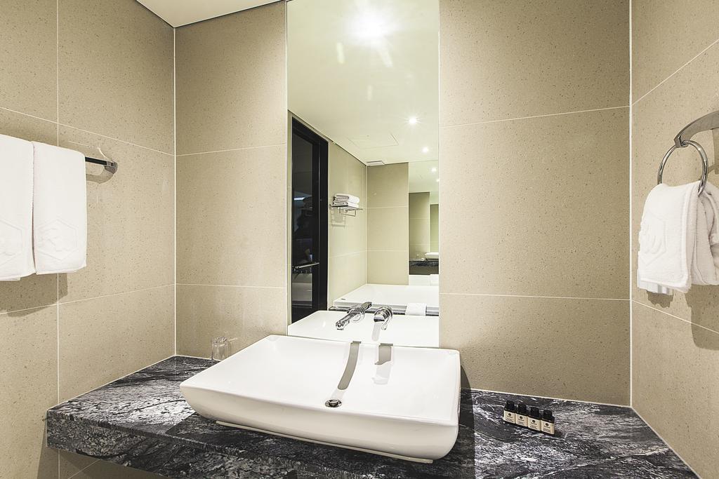 Richwell Hotel Seoul