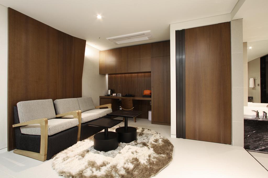 Richwell 3*