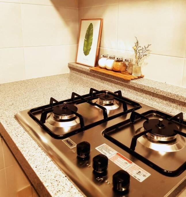 3 rooms for rent near mapo-gu office station, mapo-gu, seoul Pousada