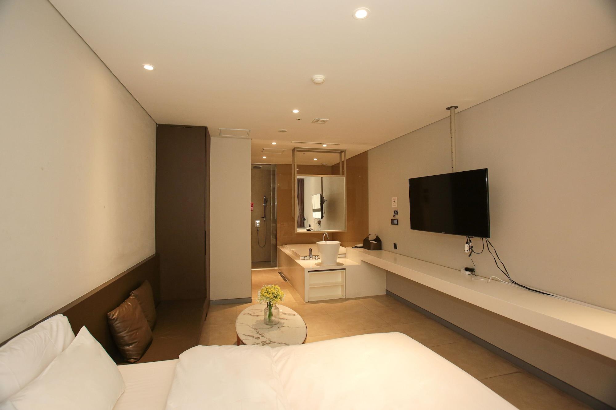 The Designers Hongdae 3*