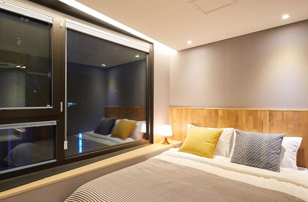 Cleo Hongdae Hotel Seoul