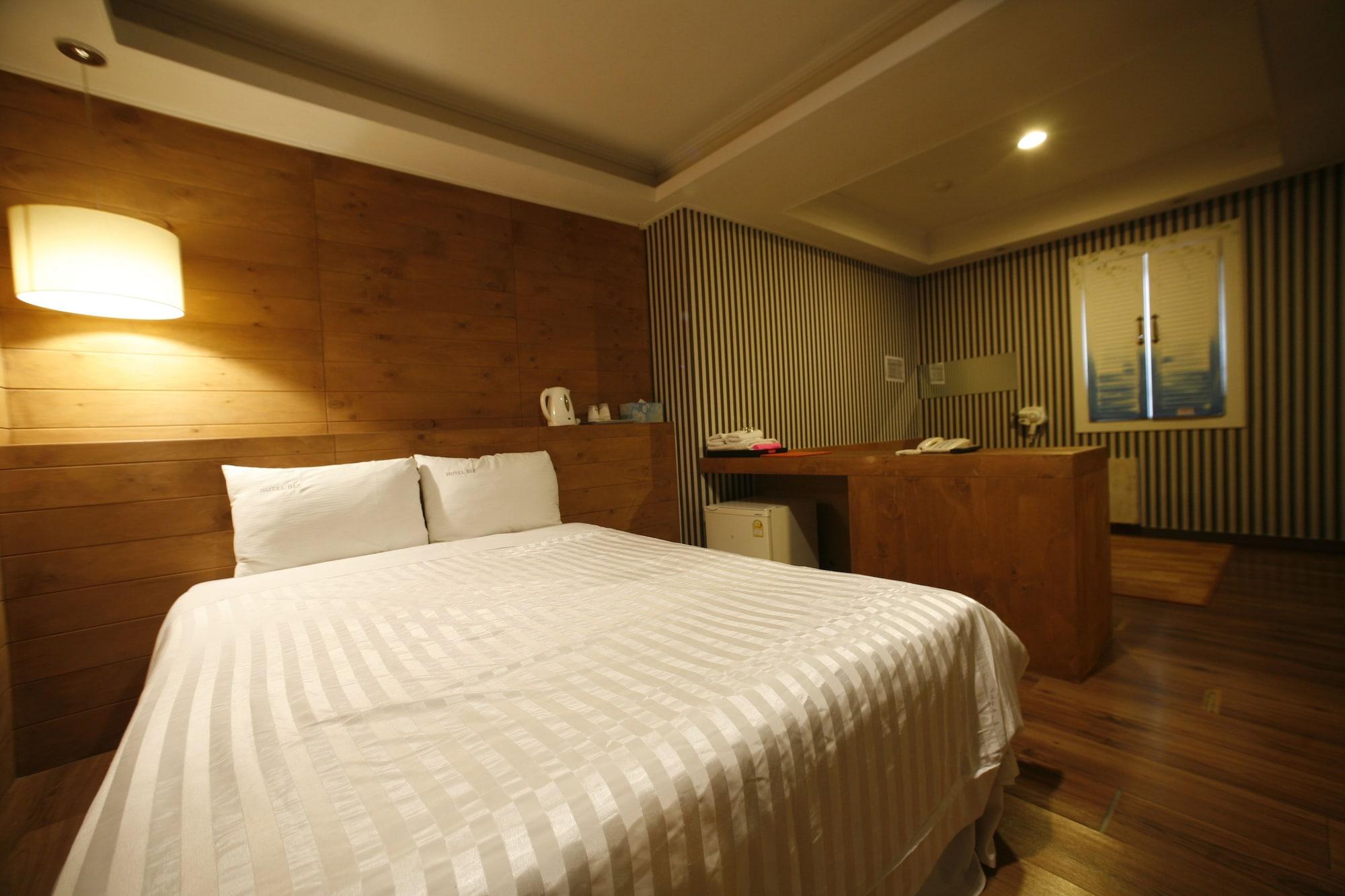 Biz Jongro - Insa-dong Seoul