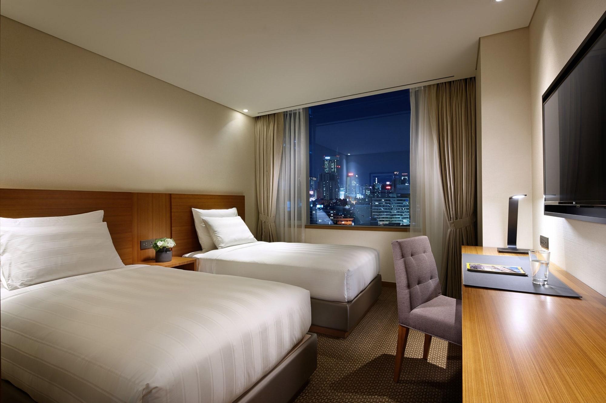Lotte Myeongdong 4* Seoul