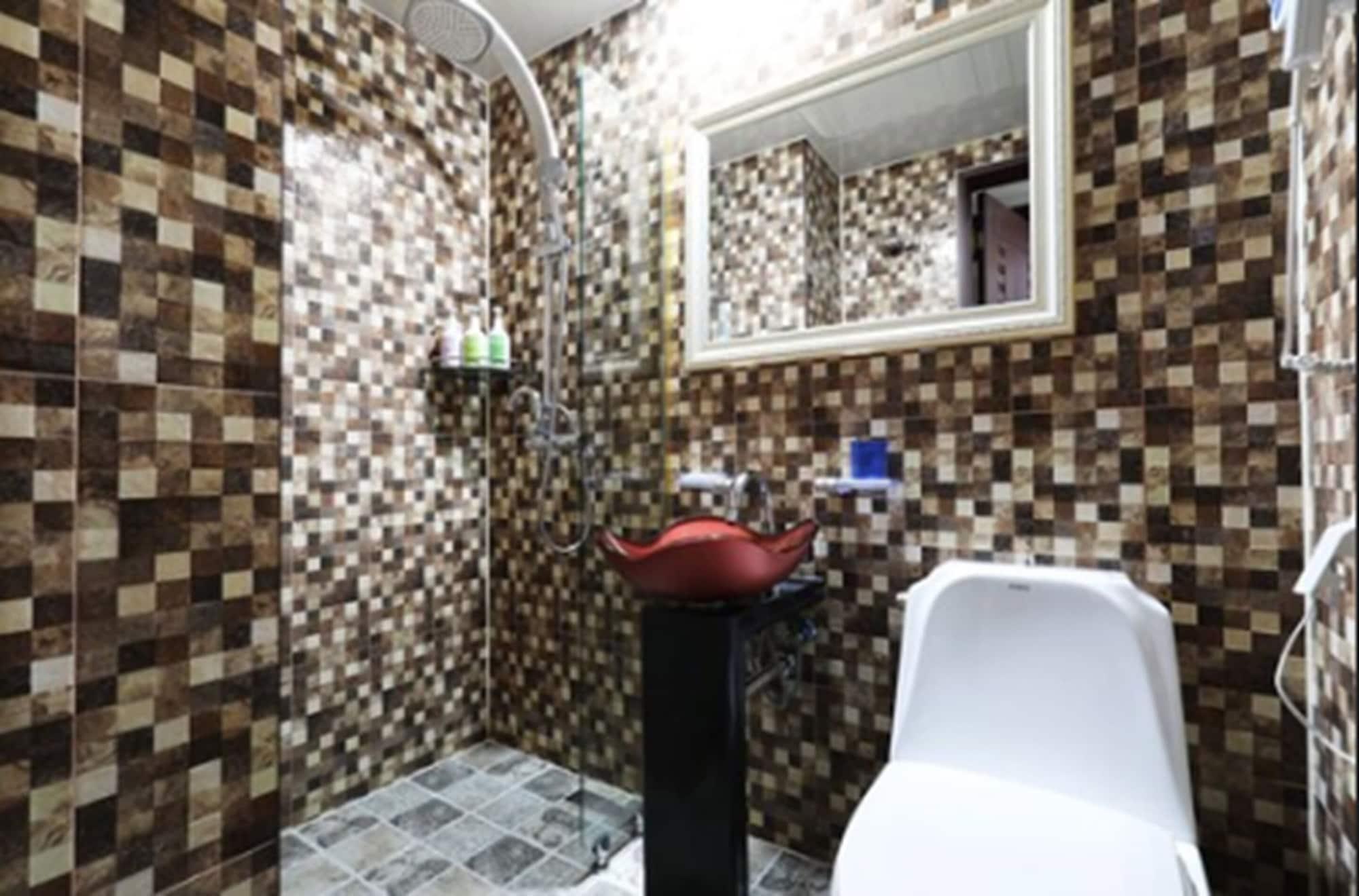 Intercity Hotel 3*
