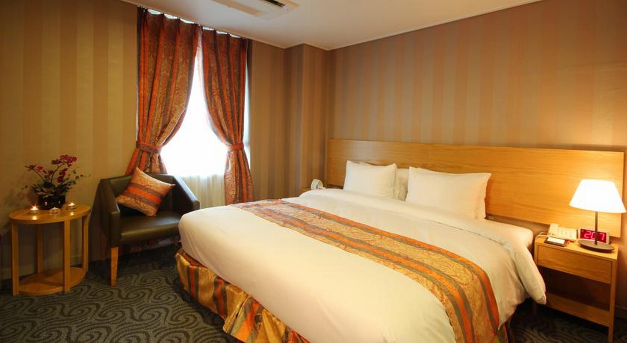 Hotel Atrium Jongno