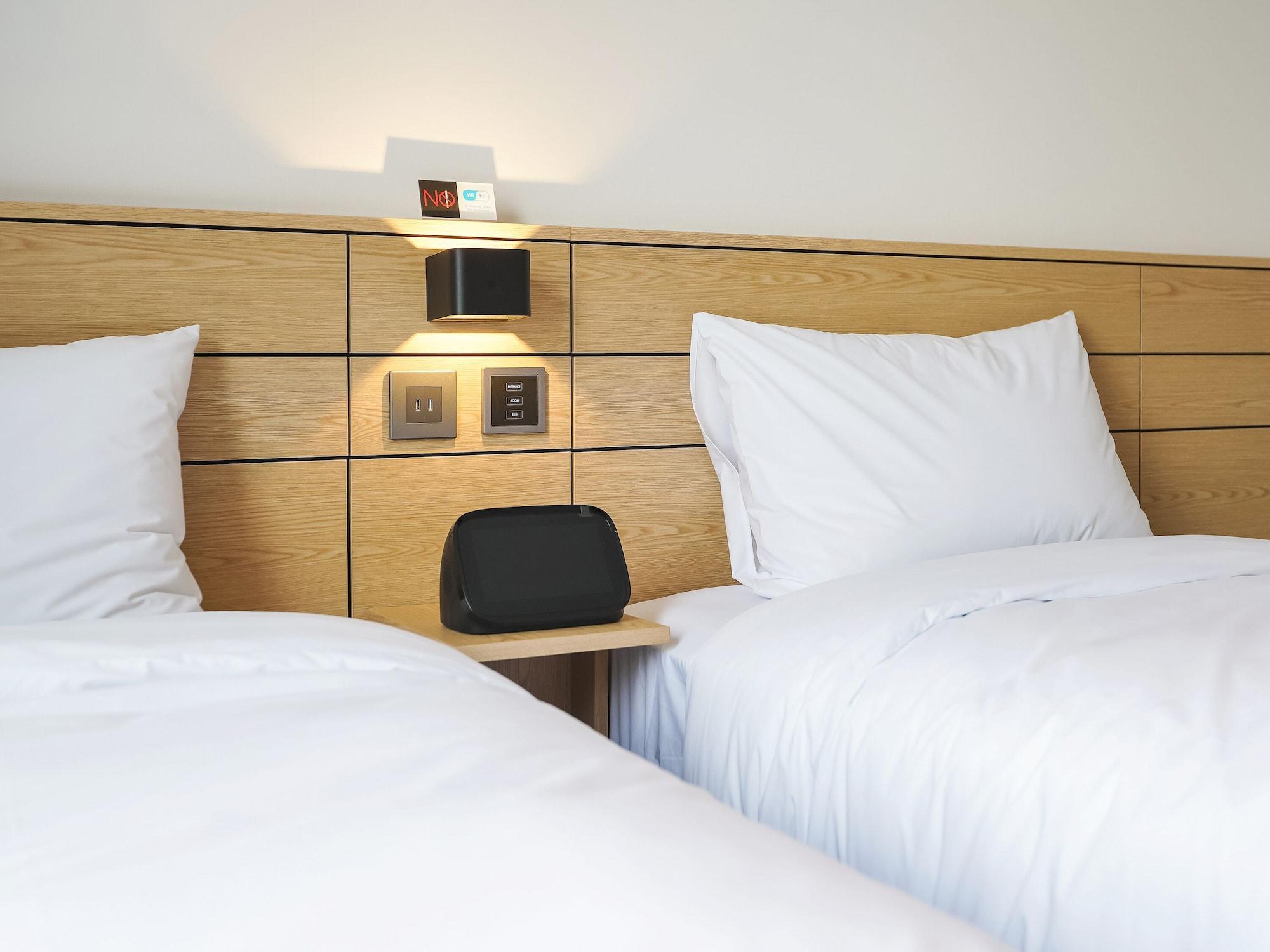 Henn Na Myeongdong Hotel Seoul