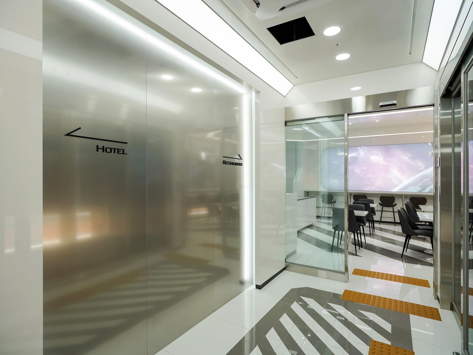 Hotel Henn Na Myeongdong Seoul