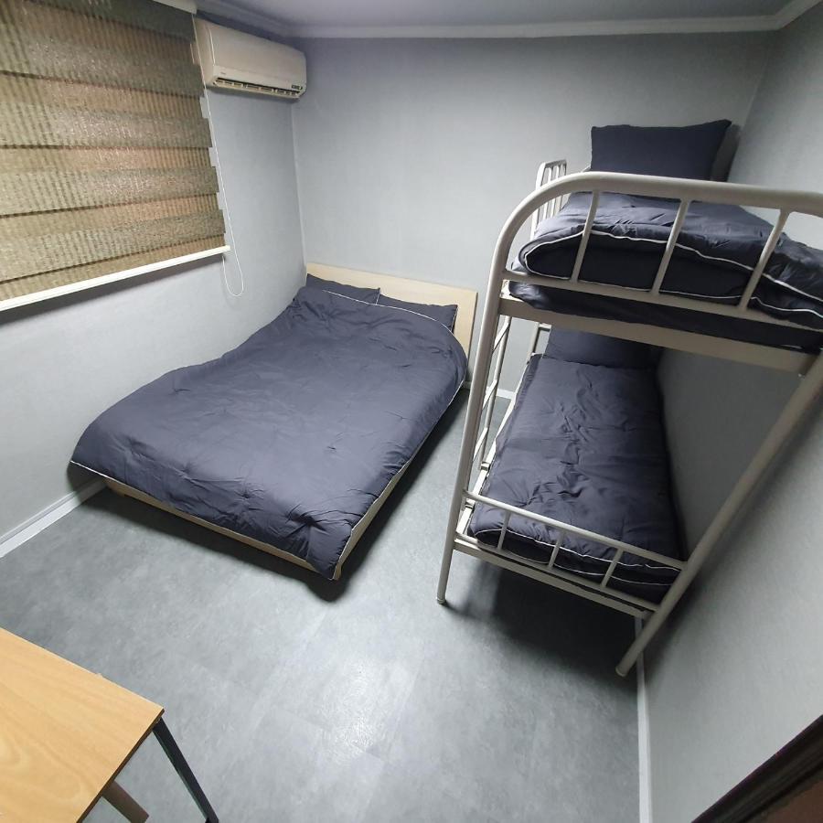 Guest house Seven