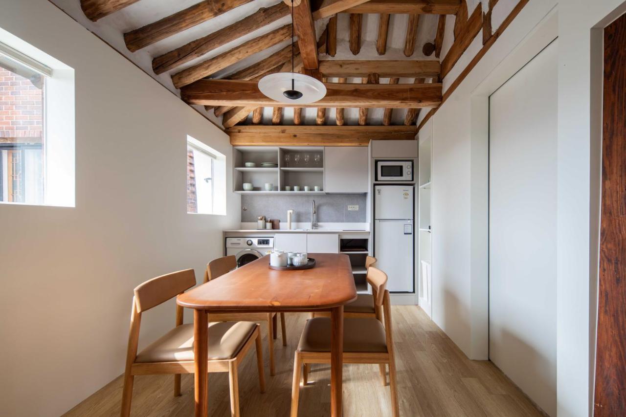 Bukchon Summit Villa Seoul