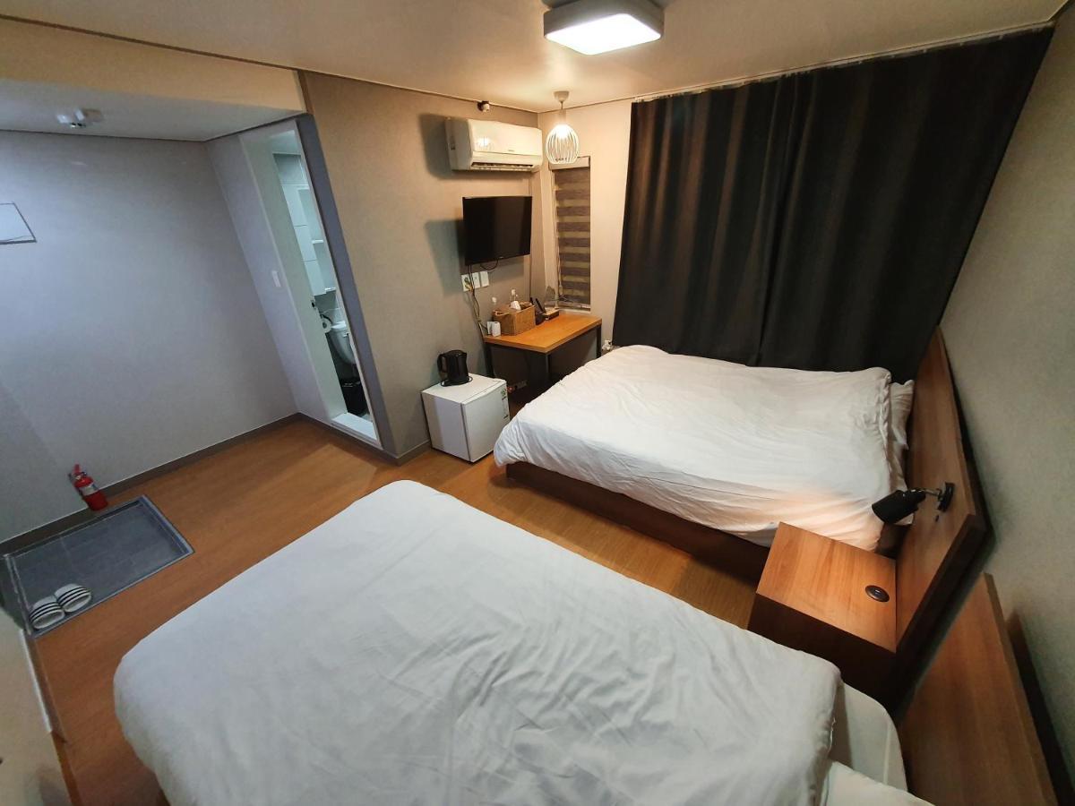 3 Guestehouse Hostel