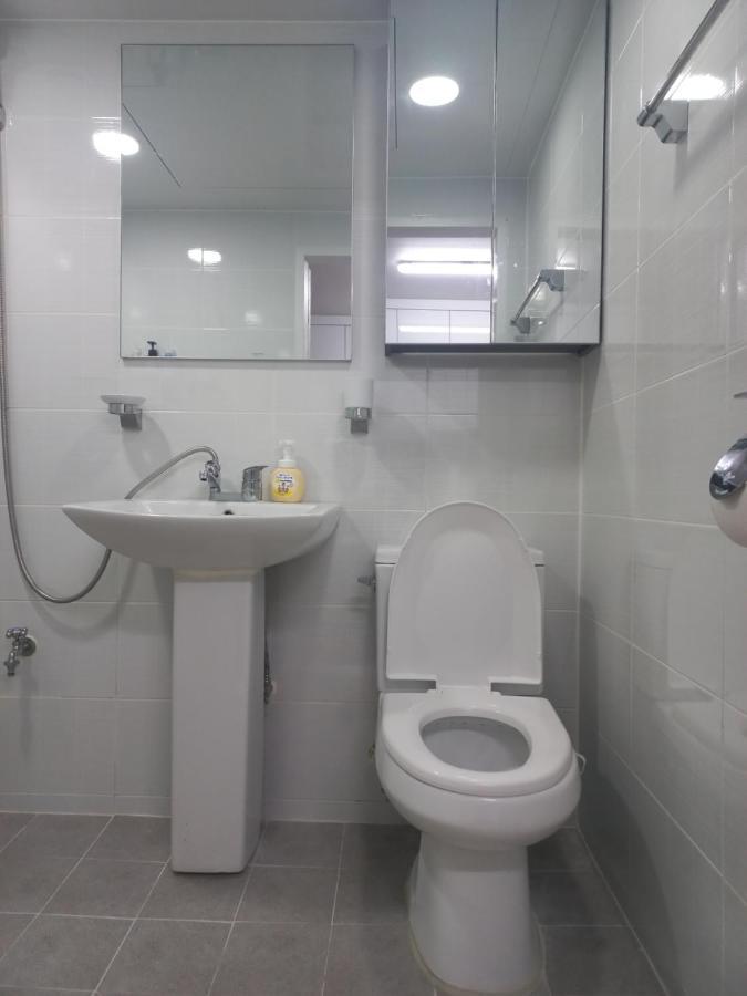 Brand New 2 Bedroom #6 Apartamento