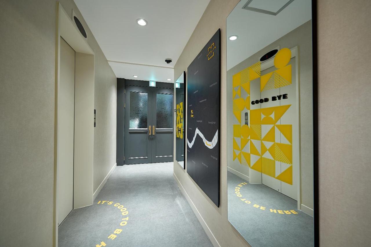 Life In Euljiro Capsule hotel *