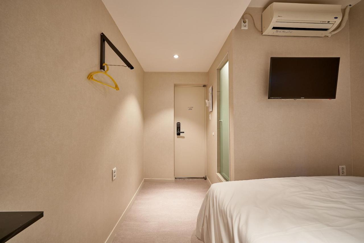 Capsule hotel Life In Euljiro