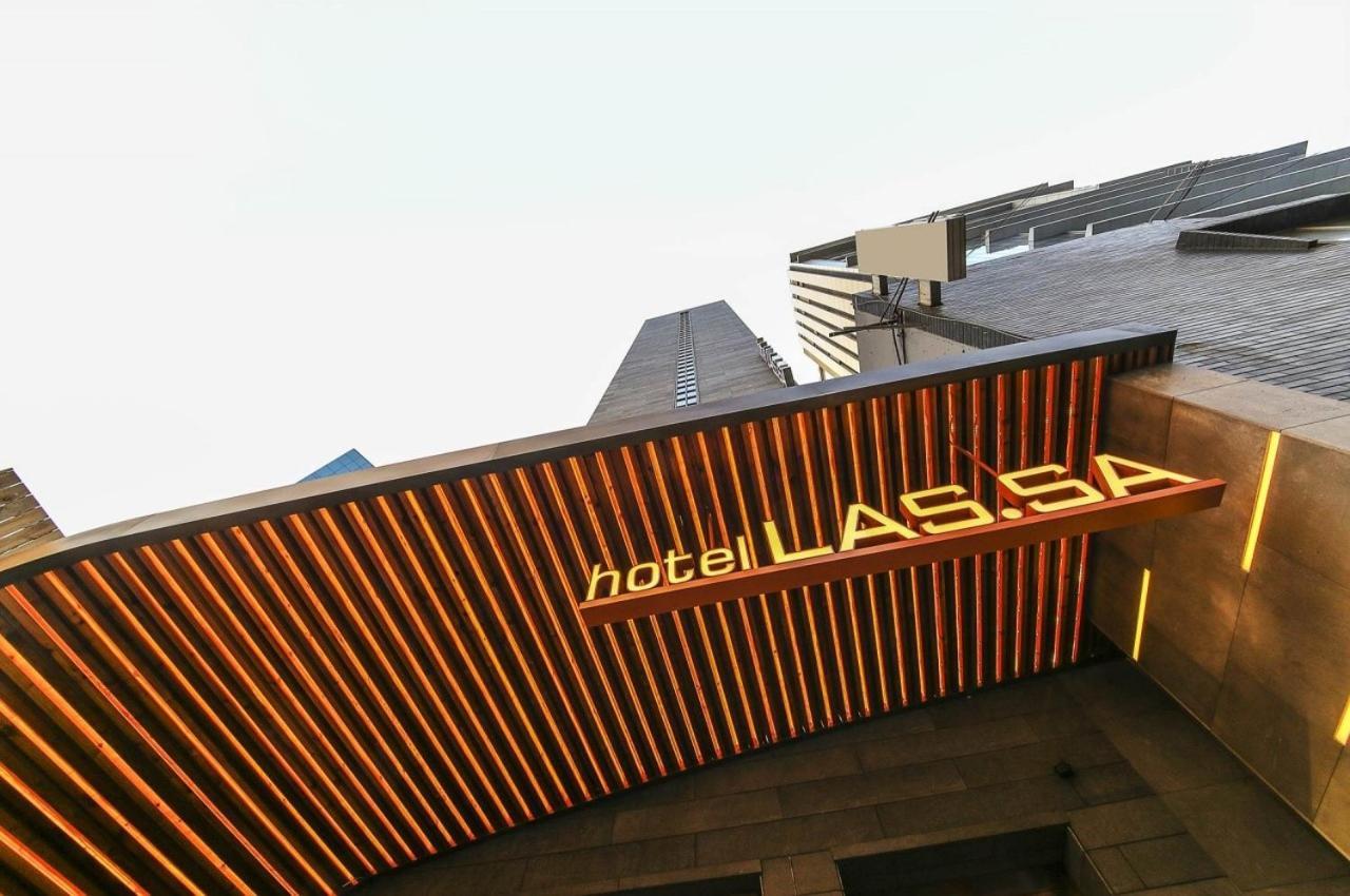Lassa Hotel *