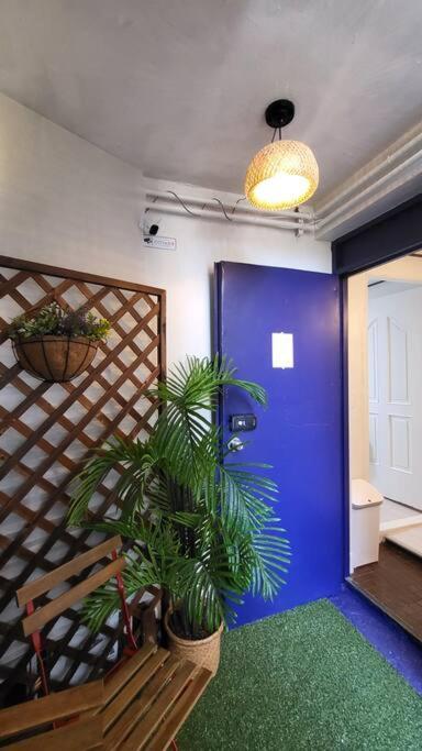 홍대 # H101 Apartment *