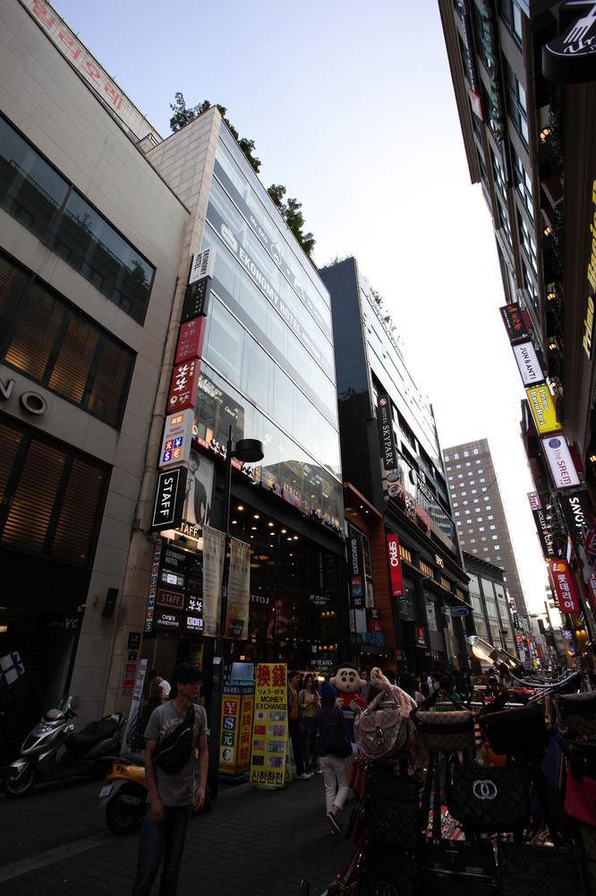 Ekonomy Myeongdong Premier Seoul