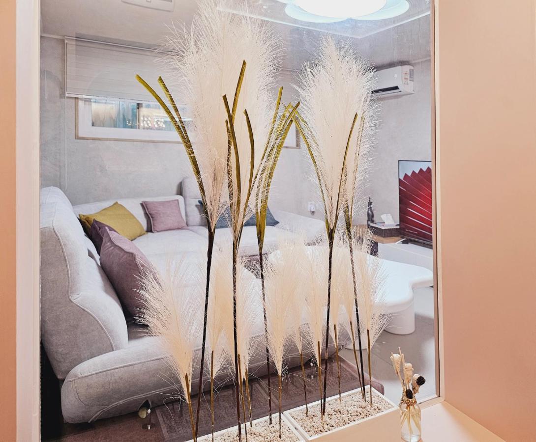 Apartamento Close To Gangnam, Coex, Asan Medical Centar & Luxury Near Lotte World, Free Korean Ramen *