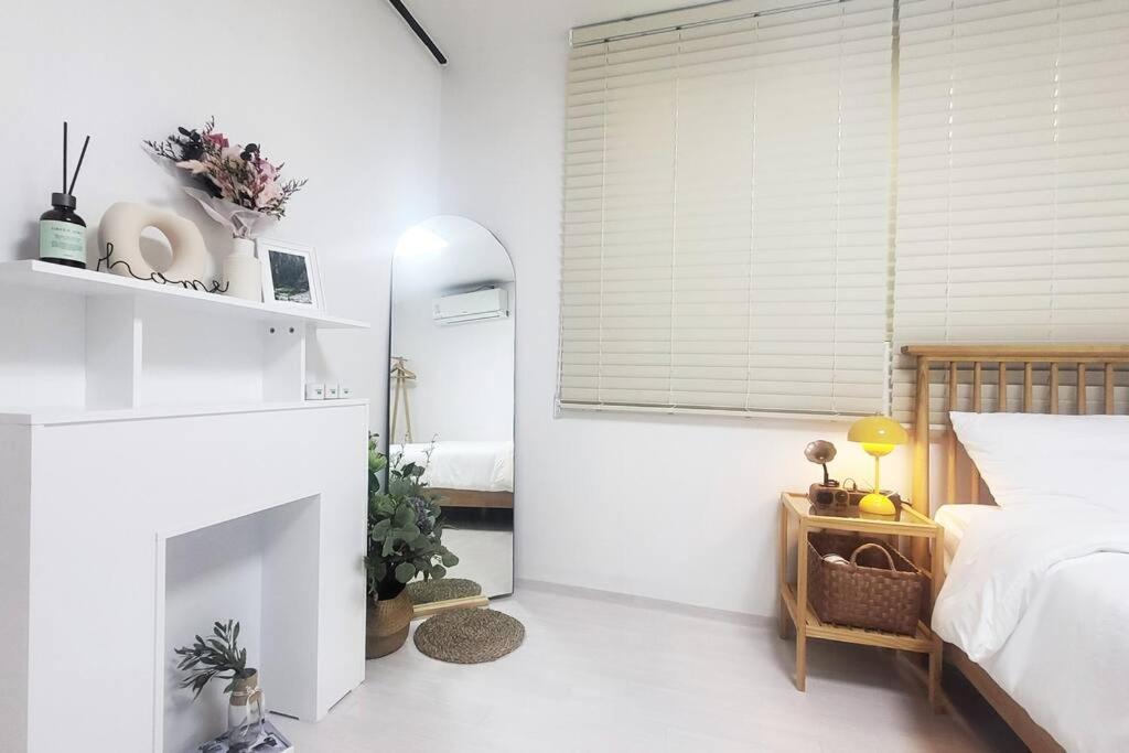 홍대 # H101 Apartment *