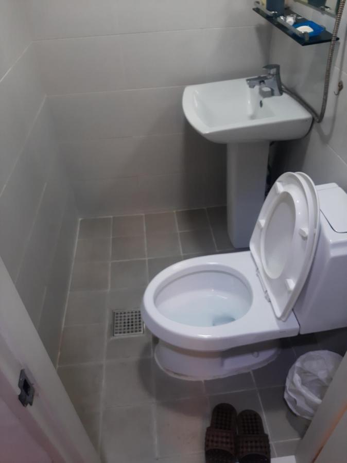 Elo Hostel *