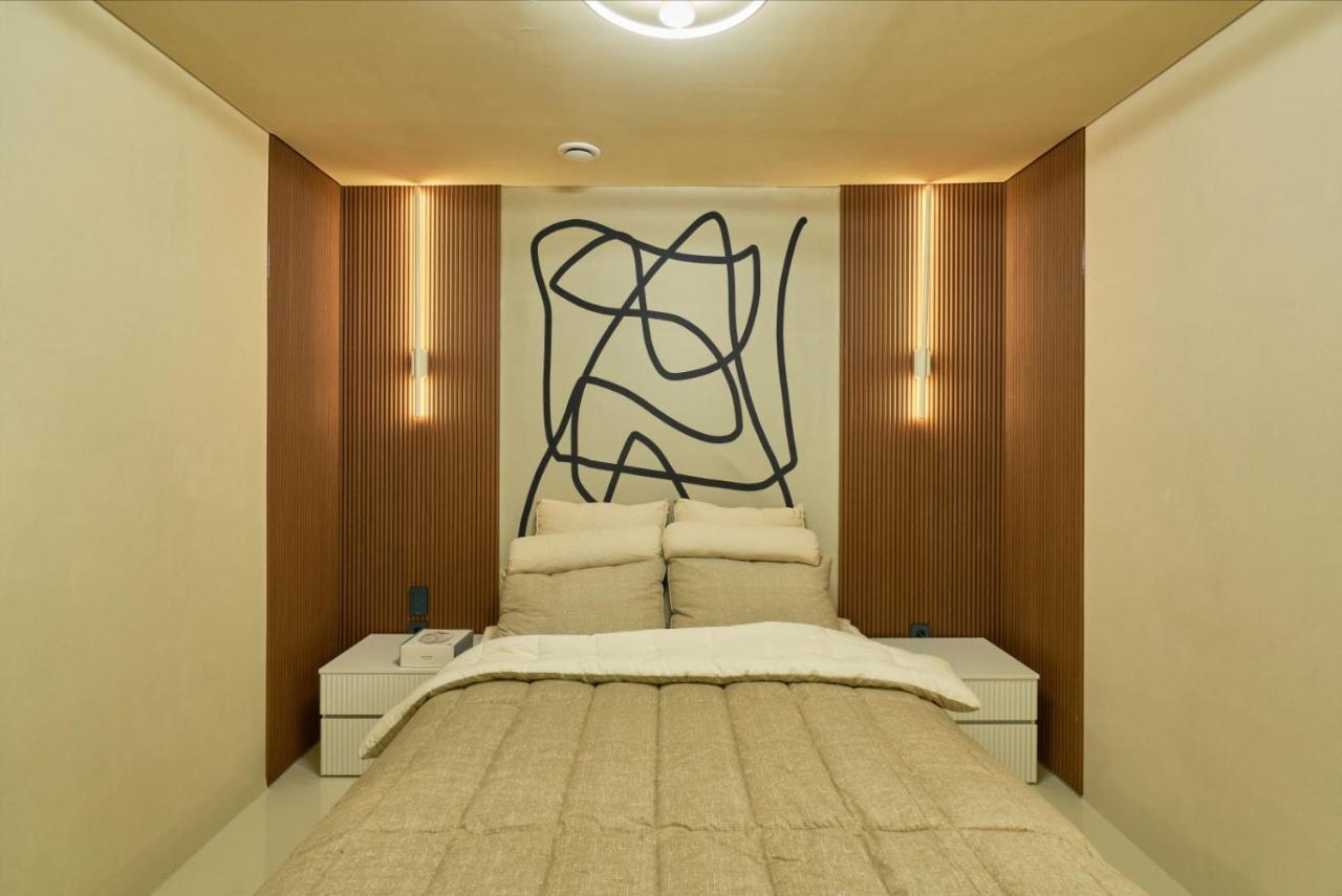 150m From Myeongdong Station, Private Use, Style Interior, Free Korean Ramen Apartment Seoul