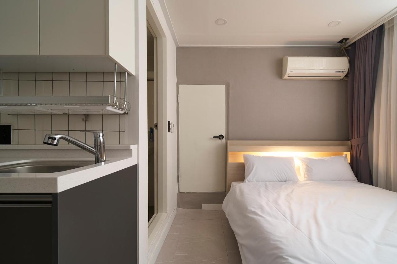 Jinsim House In Hongdea Apartment