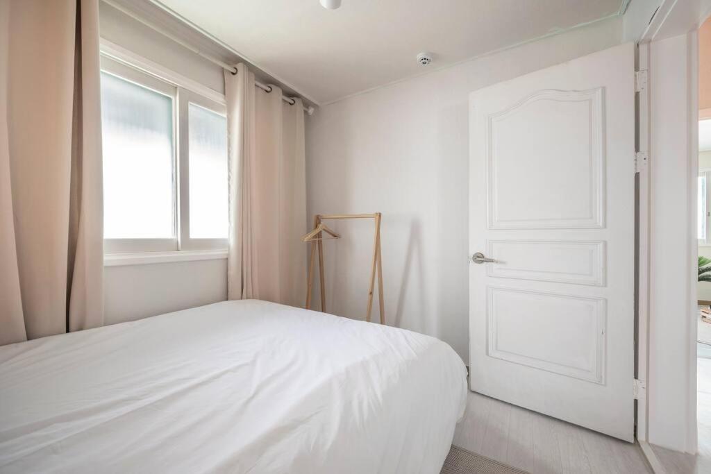 Hongdae Modern House Villa Seoul