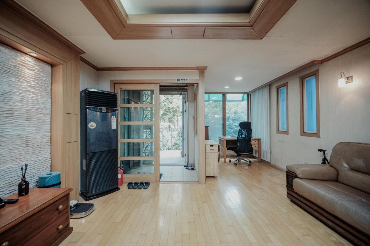 Pangsapuri Yeonnam-dong Edge House_honeymoon Yeonnam