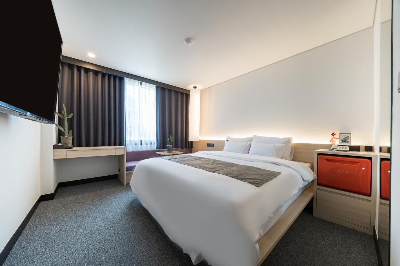Jamsil Hotel