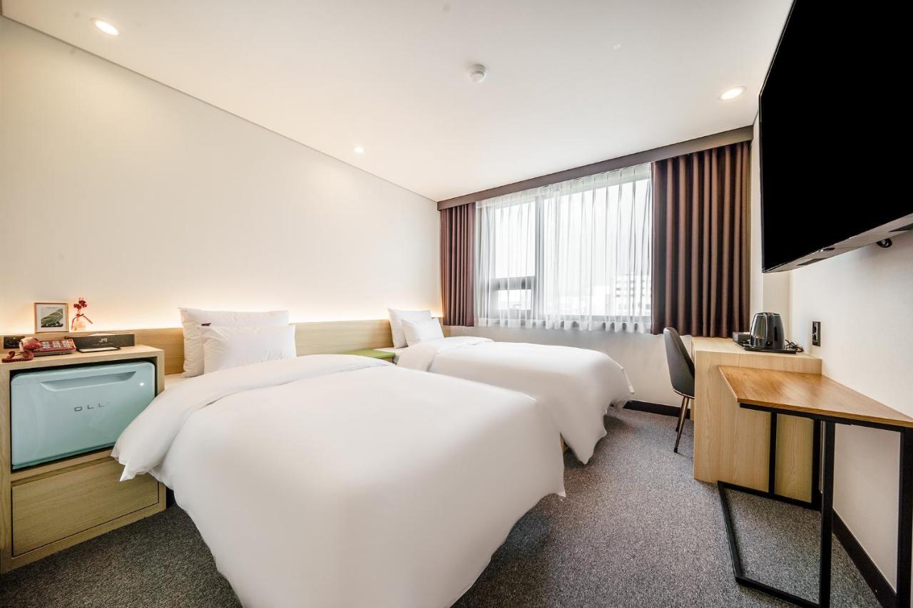 Jamsil Hotel