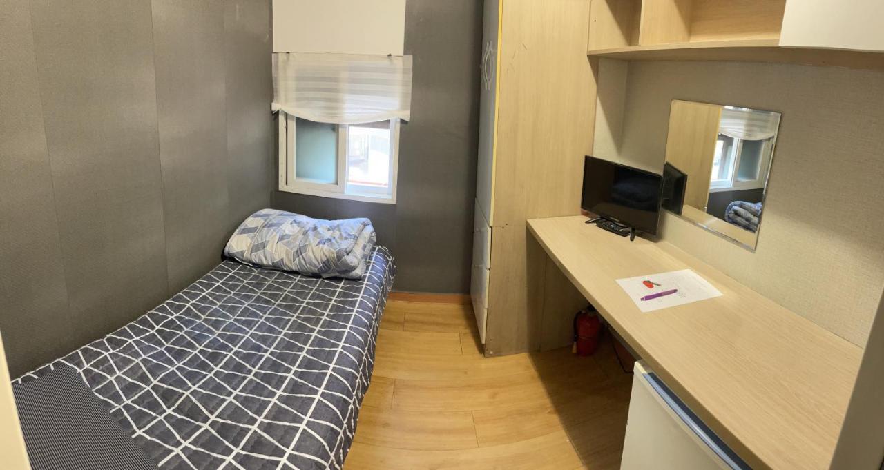 Hostel Multihouse Livingtel *