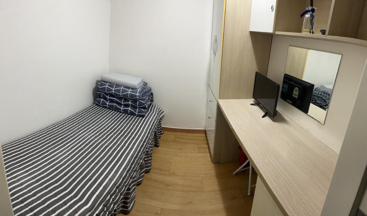 Multihouse Livingtel Hostel *