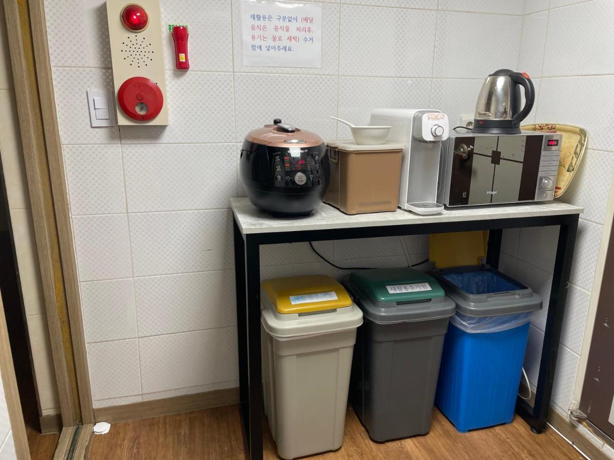 Hostel Multihouse Livingtel Seoul