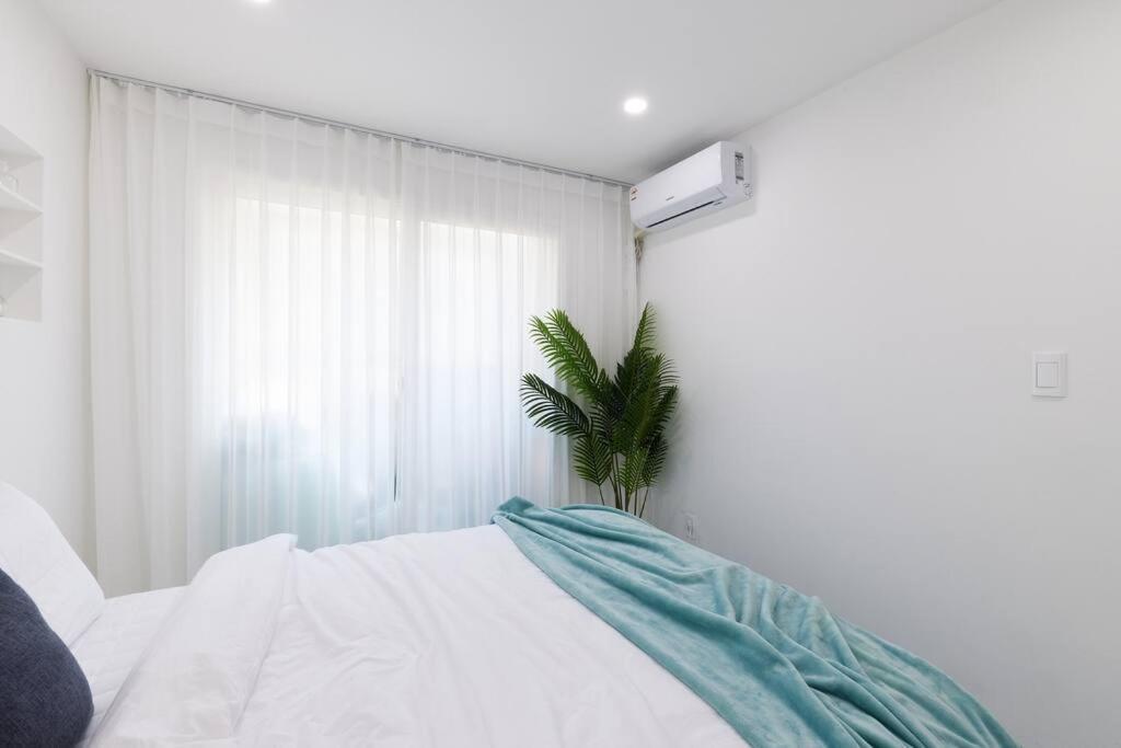 Villa 3room+2bathroom Hongdae 1exit Seoul
