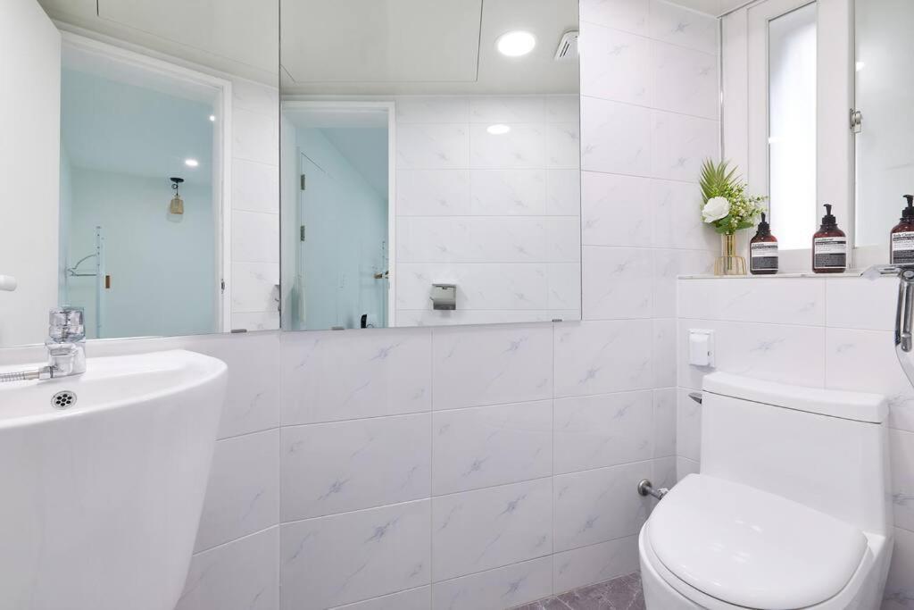 3room+2bathroom Hongdae 1exit Villa