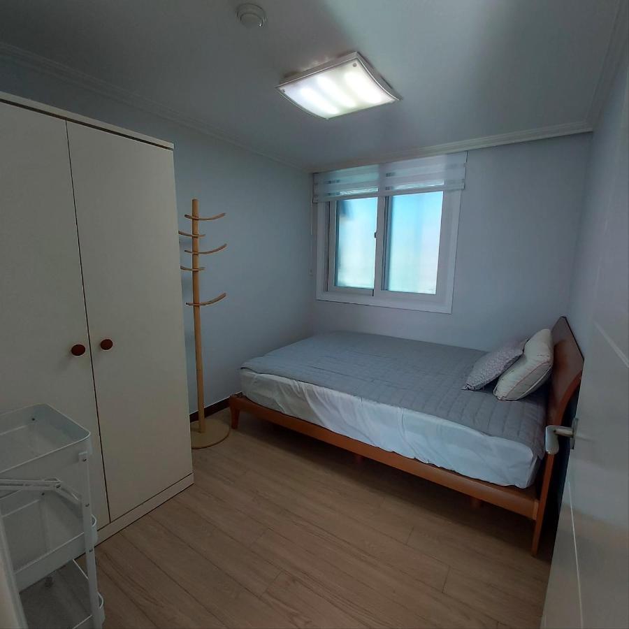 - Foreigner Only Homestay *