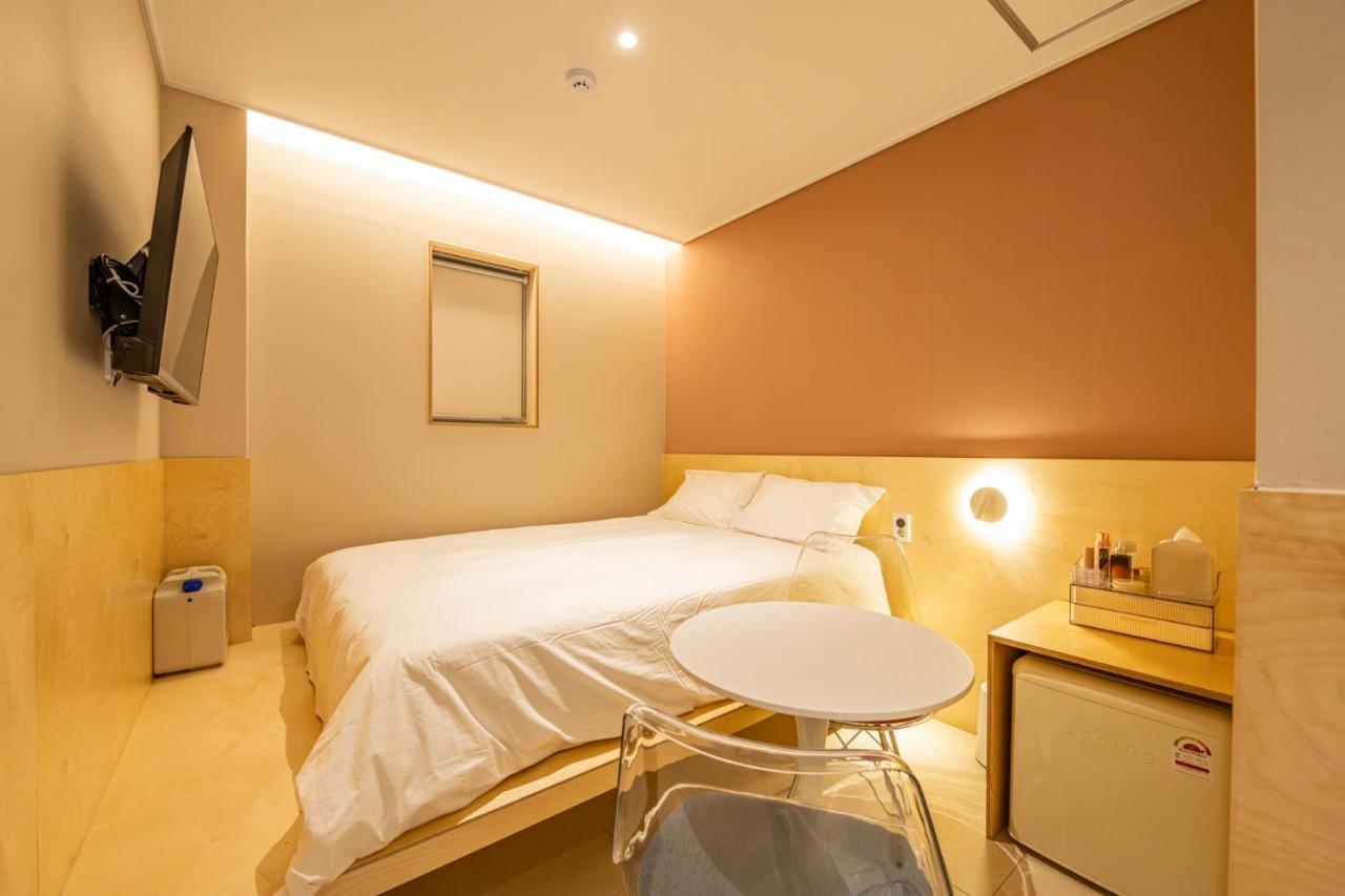 Hostel Hithere Myeongdong