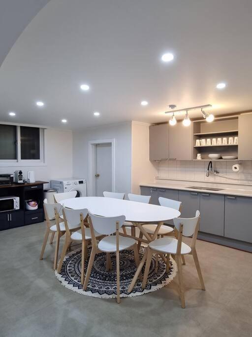 Villa Hongdae Hk