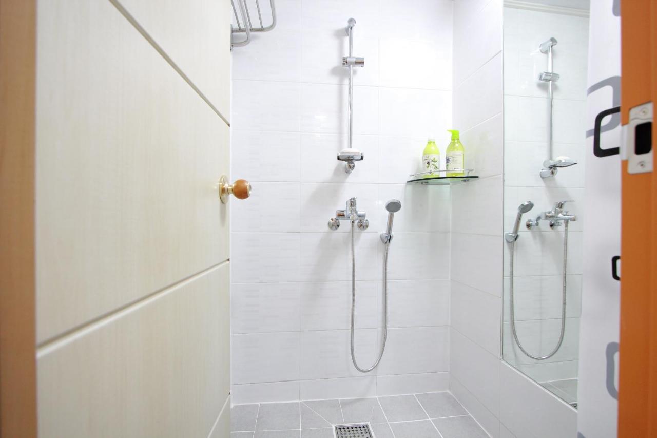 Hongdae Guesthouse Cocon Stay - Female Only * Seoul