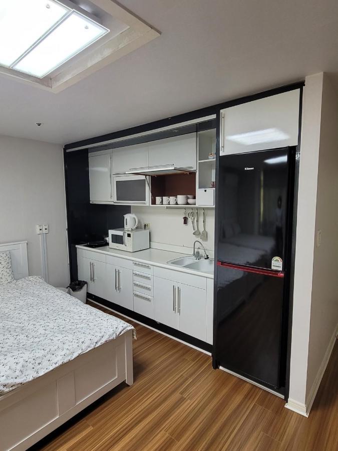 Apartment White Seoul