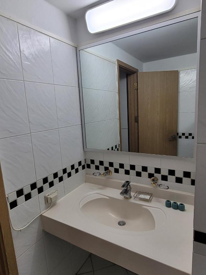 White Apartment Seoul