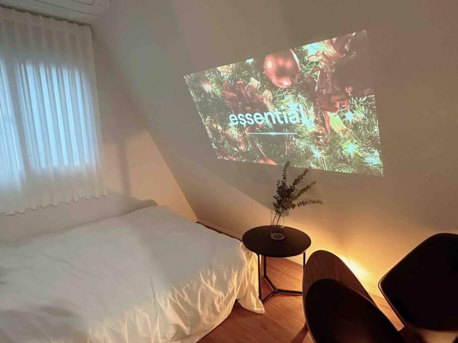 Hongdae 10mins, Hapjeong 5mins, Airportbus 5mins, Largo House Seoul- Foreigner Only Seoul