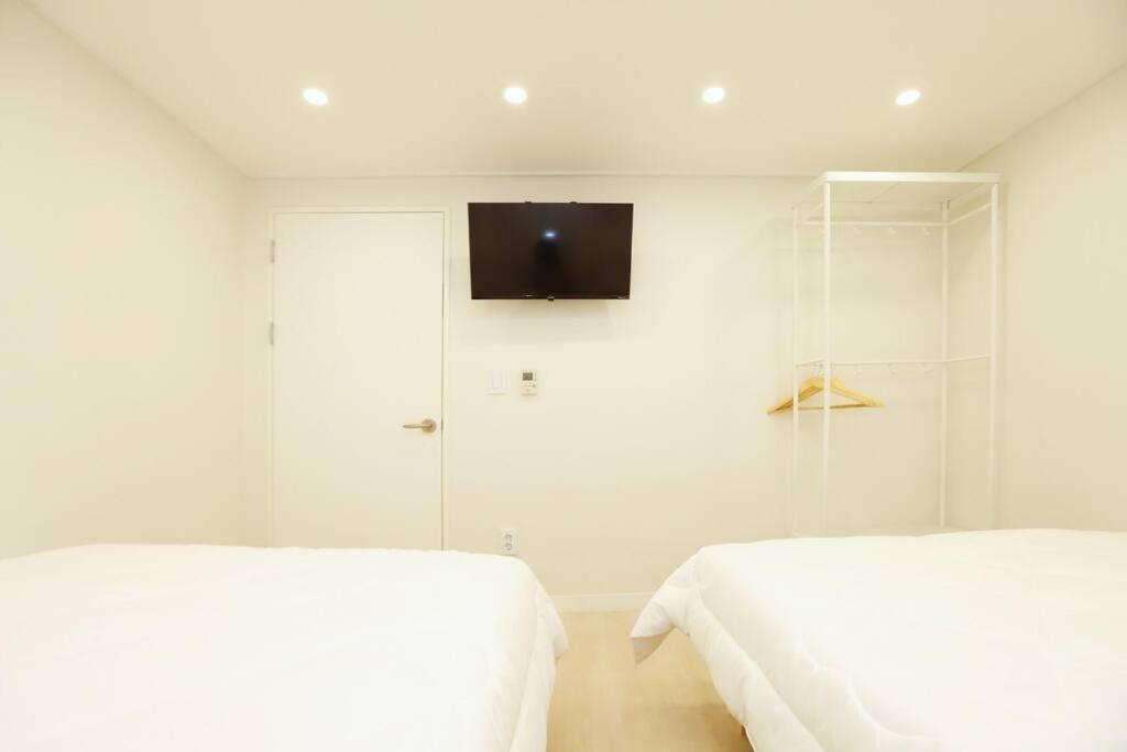 Aloha House Apartment *