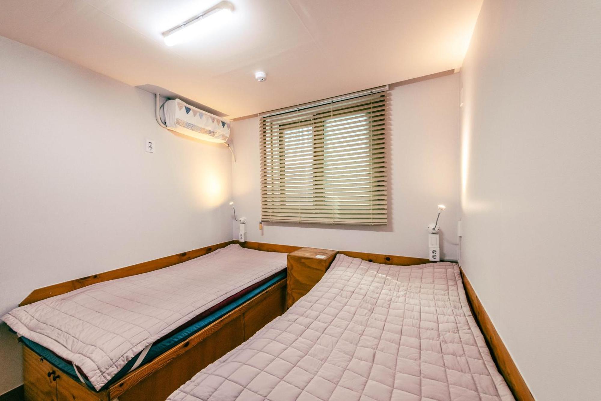 Guest house Uwa Seoul