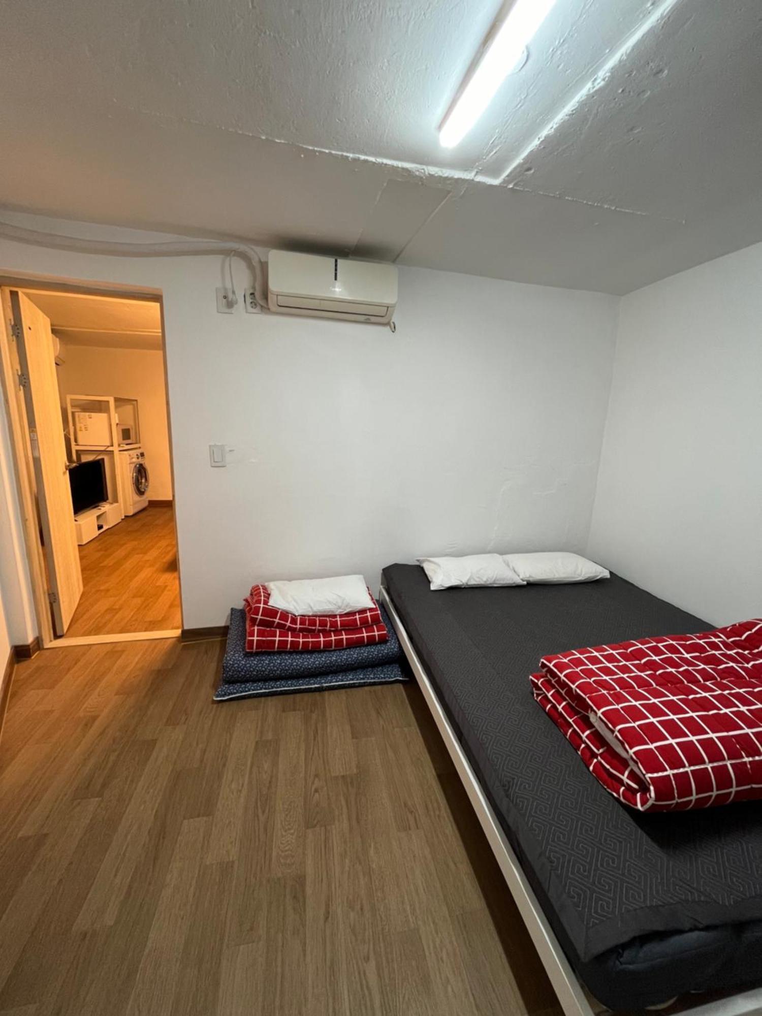 Guest house B My