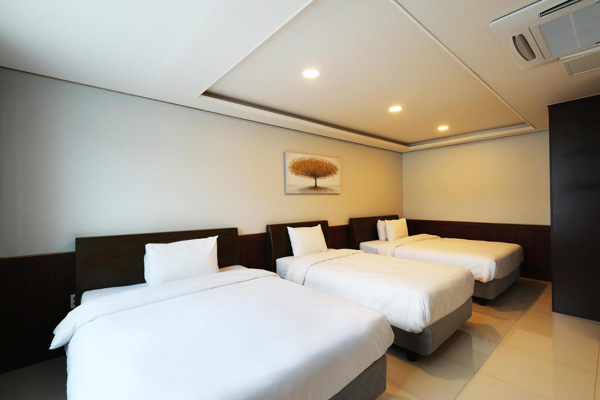 Intercity Hotel