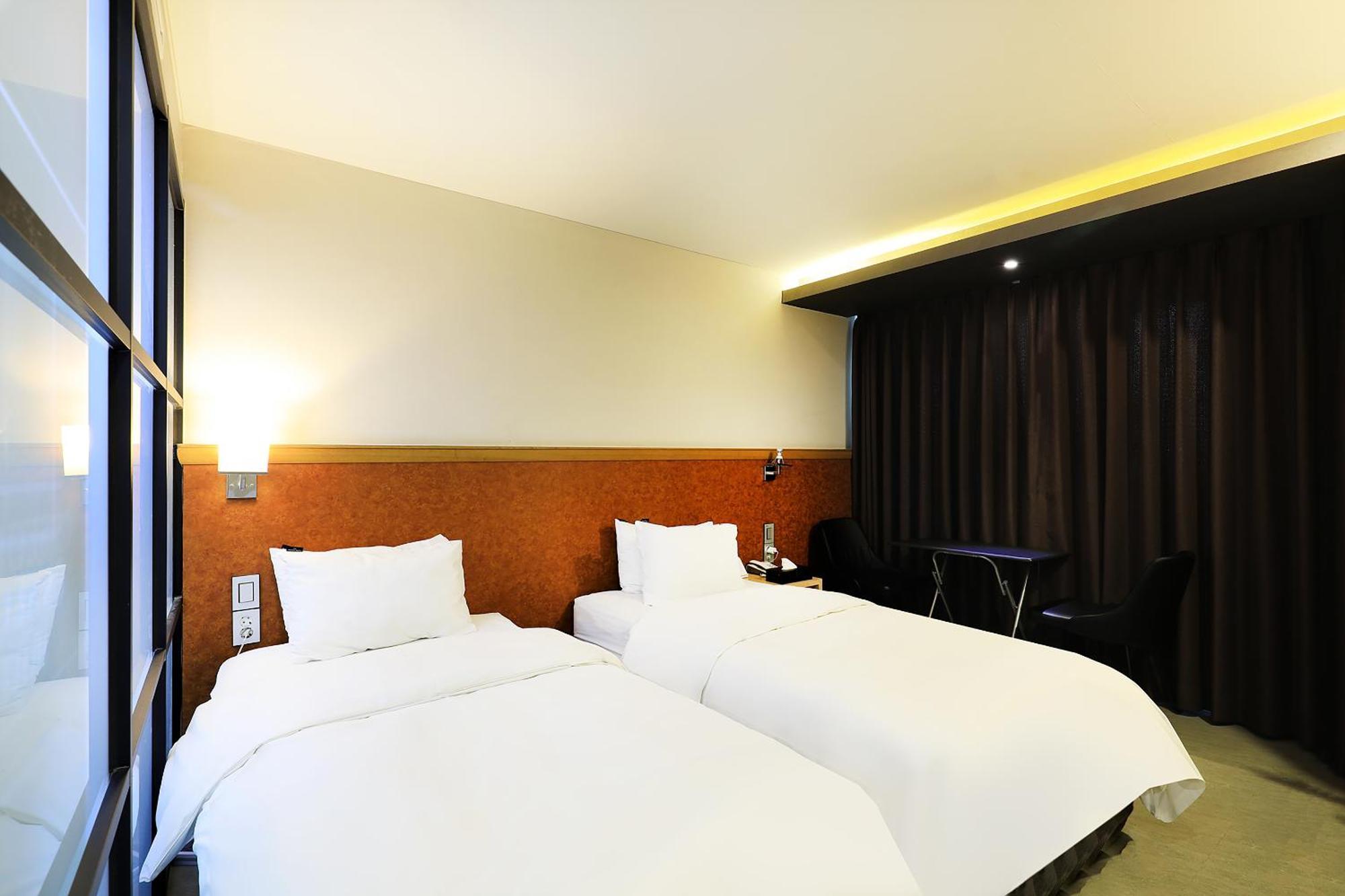 Cs Avenue Tourist Hotel Seoul