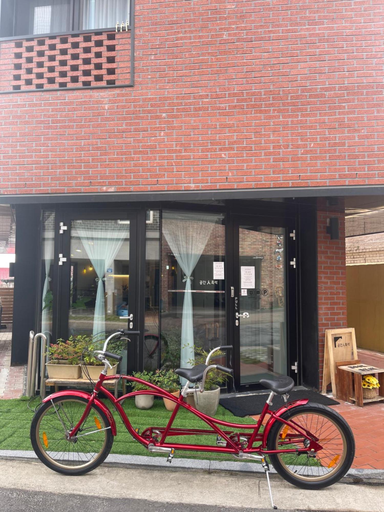 Space In Blackstone Seoul