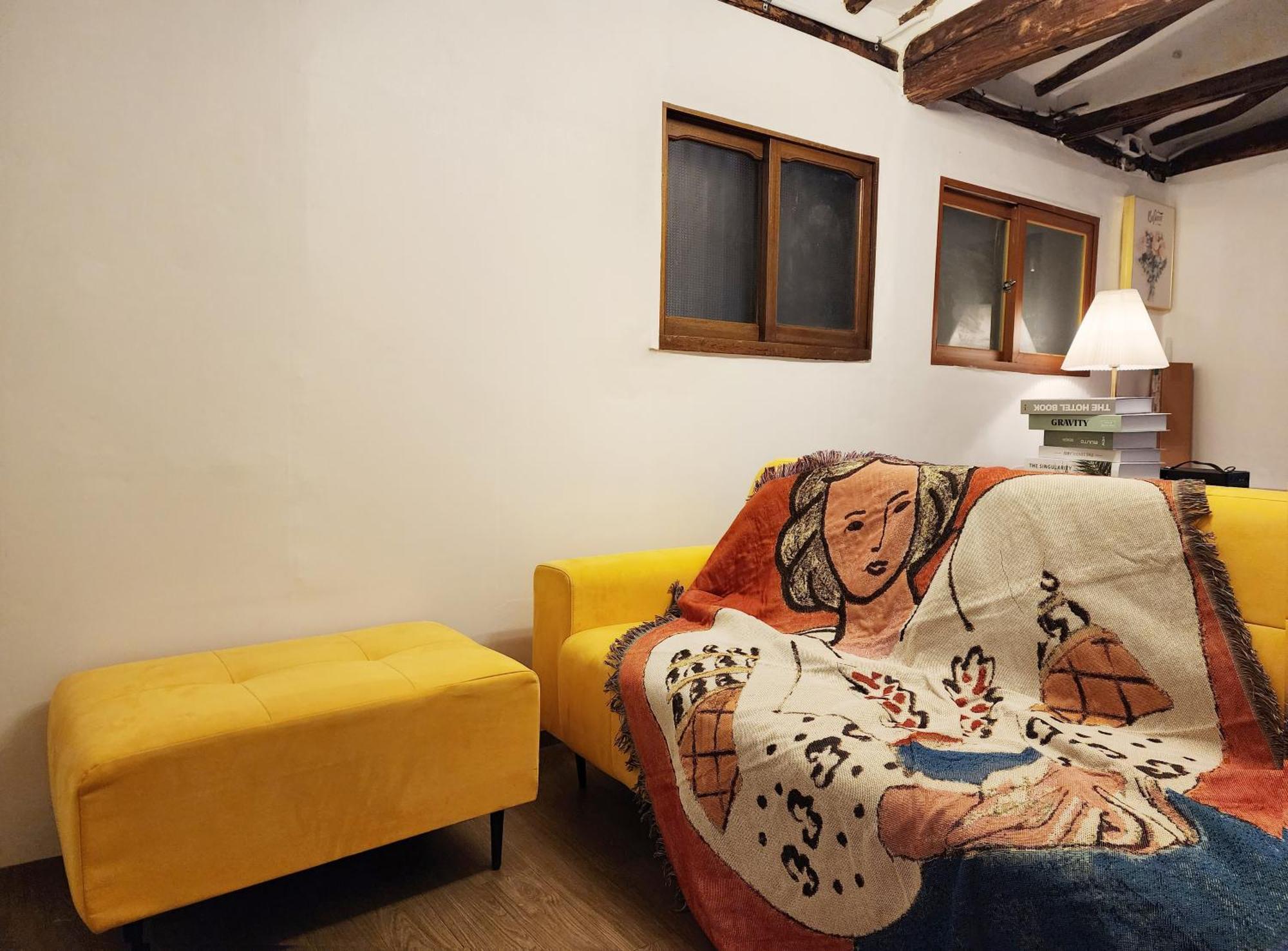 The Modern Hanok Pangsapuri